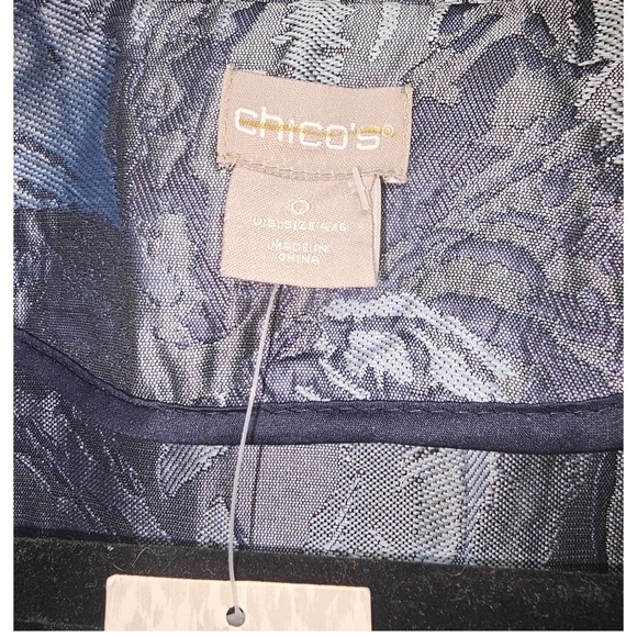 Chico’s Petite Blue Tonal Jacquard Jacket Size 4/6 - Picture 6 of 6